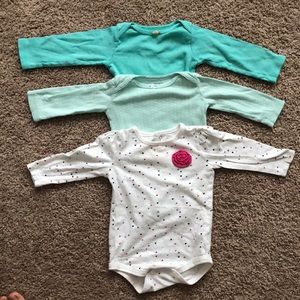 9 months girl long sleeve onesie set